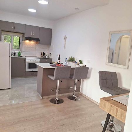 Charming Holiday Retreat Kato Paphos Apt 400M To The Beach Exteriör bild