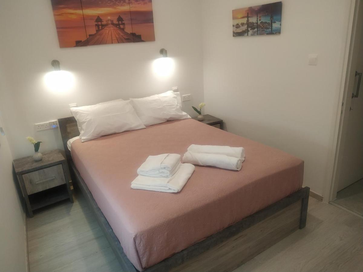 Charming Holiday Retreat Kato Paphos Apt 400M To The Beach Exteriör bild