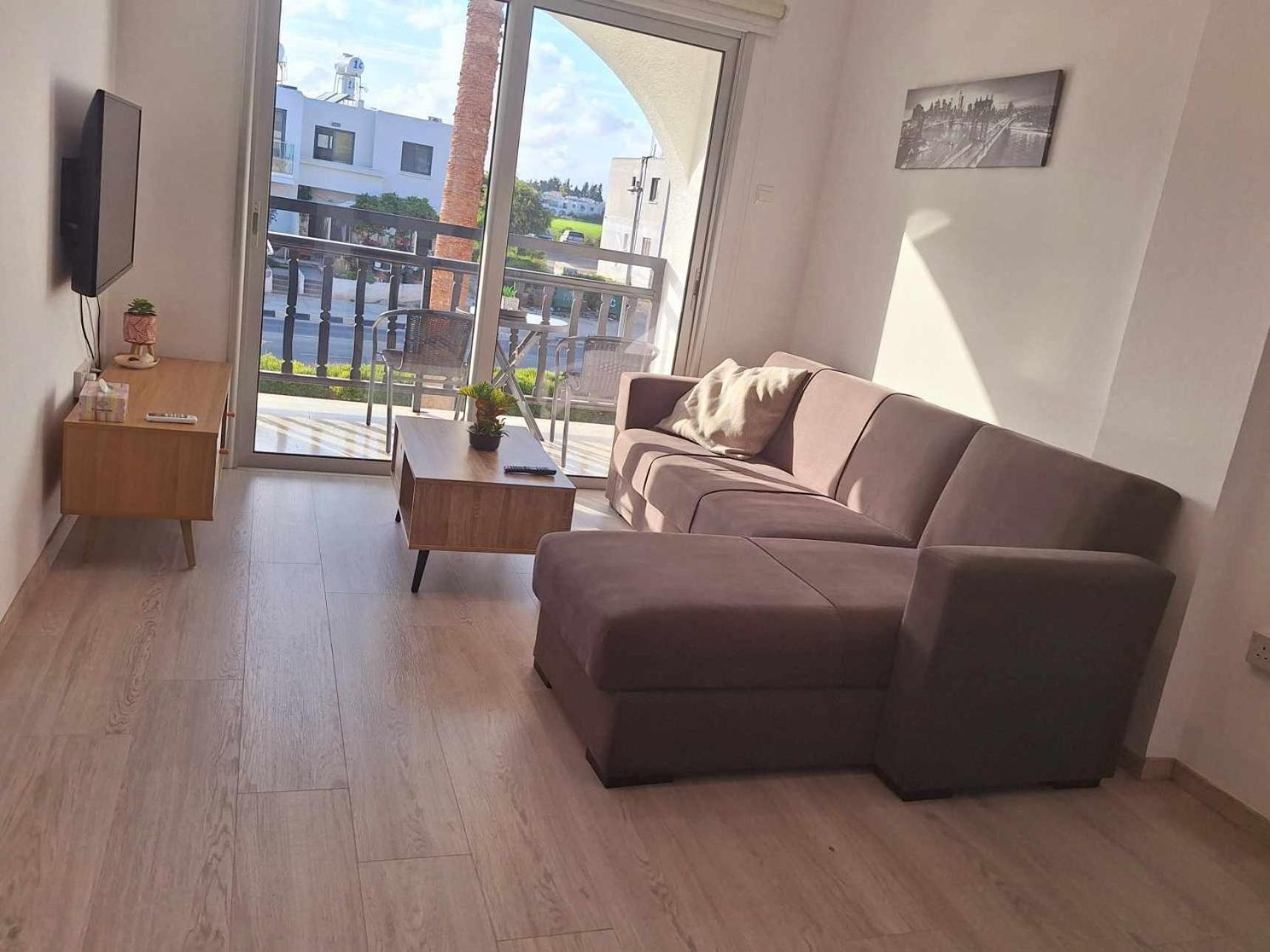 Charming Holiday Retreat Kato Paphos Apt 400M To The Beach Lägenhet Exteriör bild